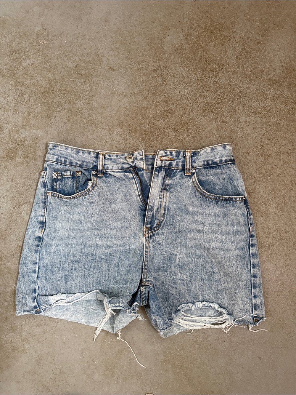 SHEIN Light Blue Acid-Wash High Waist Distressed Denim Shorts